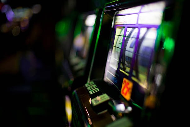 soho slot sports betting and casino mobile screens